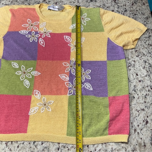 Alfred Dunner Yellow Size XL Floral Embroidered Short Sleeve Sweater Crew Neck - Picture 6 of 7